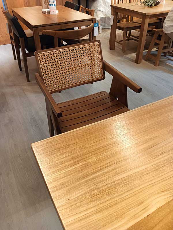 山林希 A CHAIR藤編扶手椅