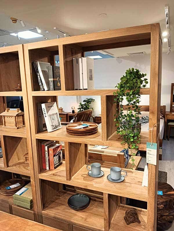 山林希 老柚木展示櫃